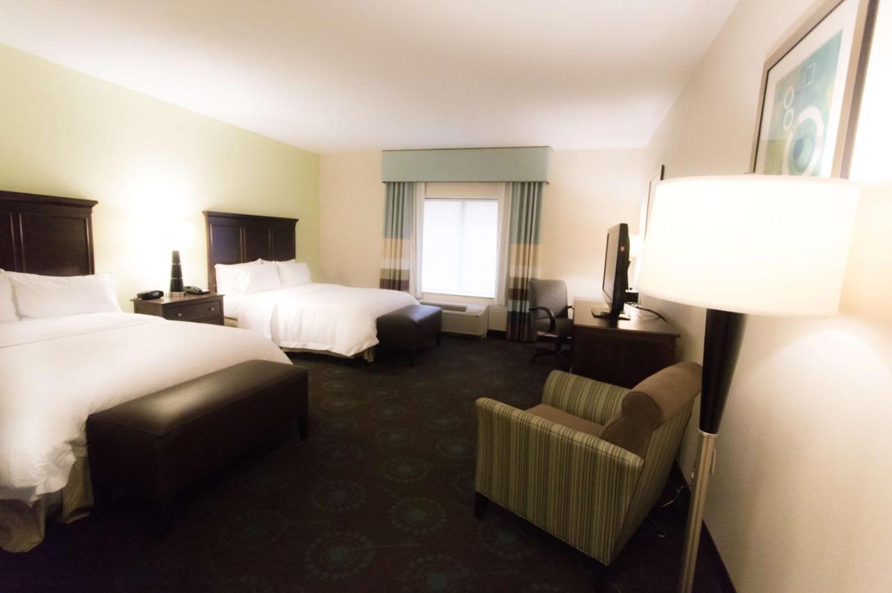 Hampton Inn & Suites Middlebury Exteriör bild
