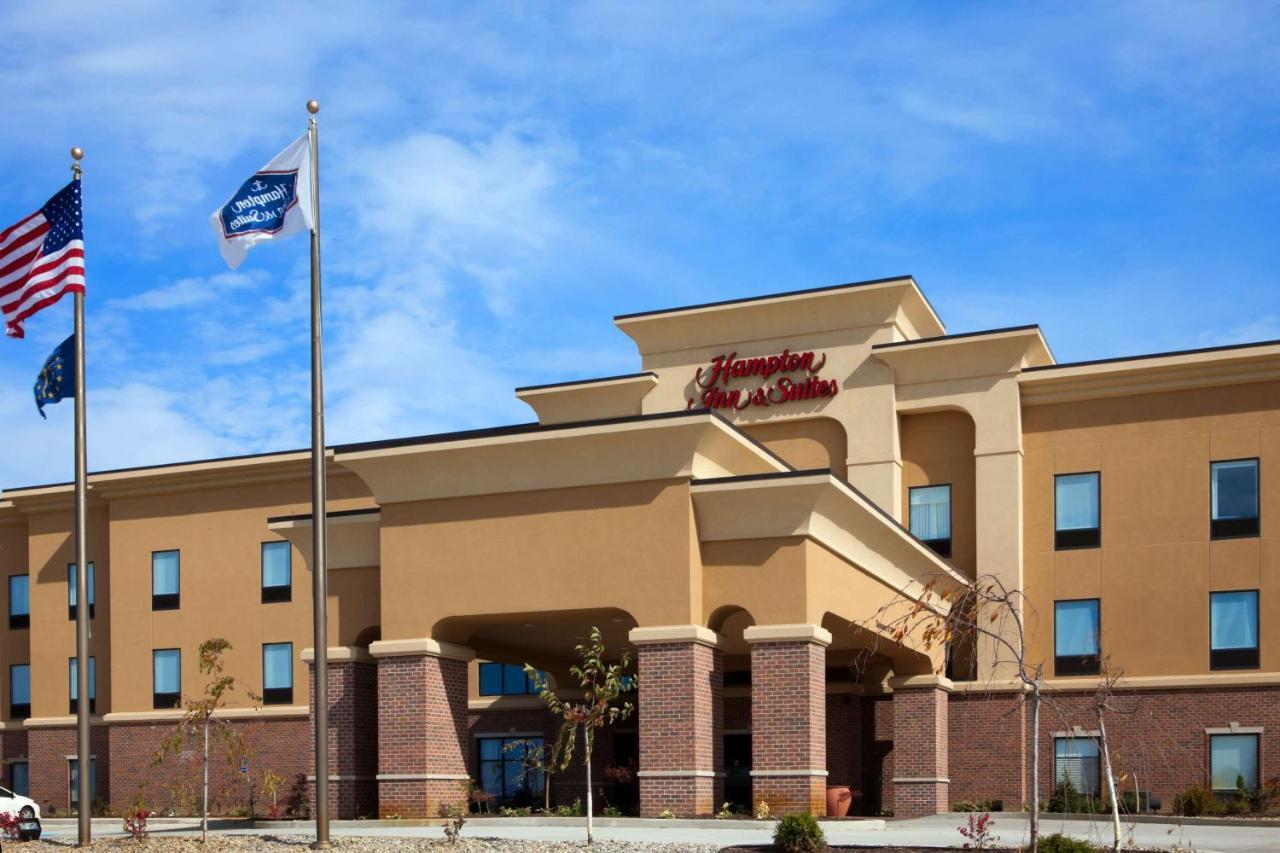 Hampton Inn & Suites Middlebury Exteriör bild