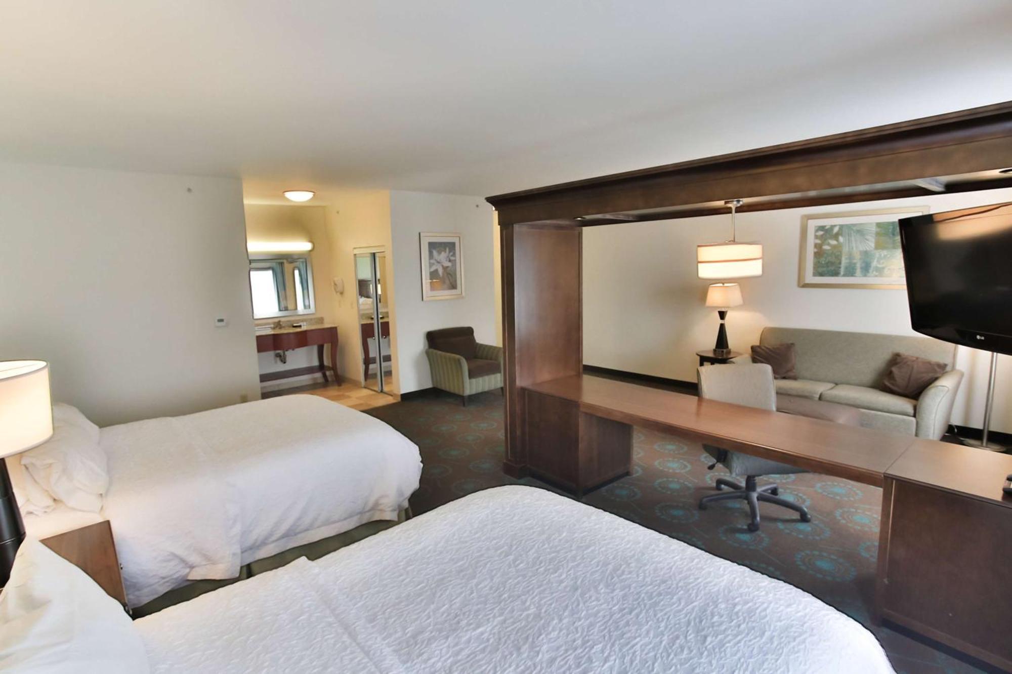 Hampton Inn & Suites Middlebury Exteriör bild